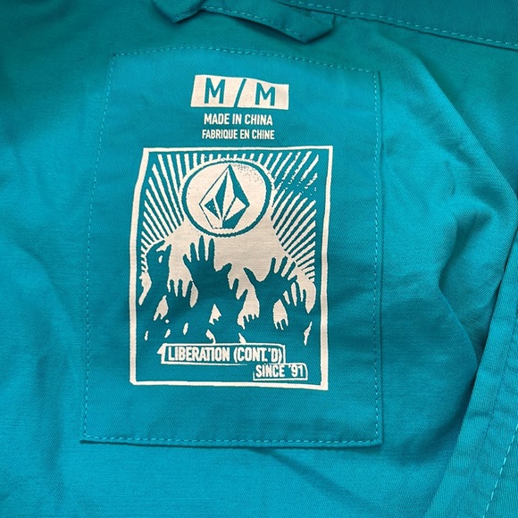 Volcom pullover jacket size M - Picture 4 of 4
